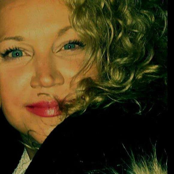 Meet your Posher, Teresa - Picture 1 of 1